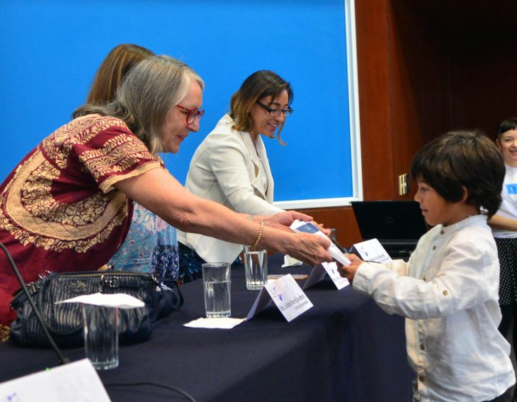 Entrega de premio UNAM